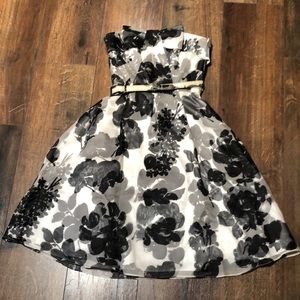 White House Black Market Floral A-Line Dress